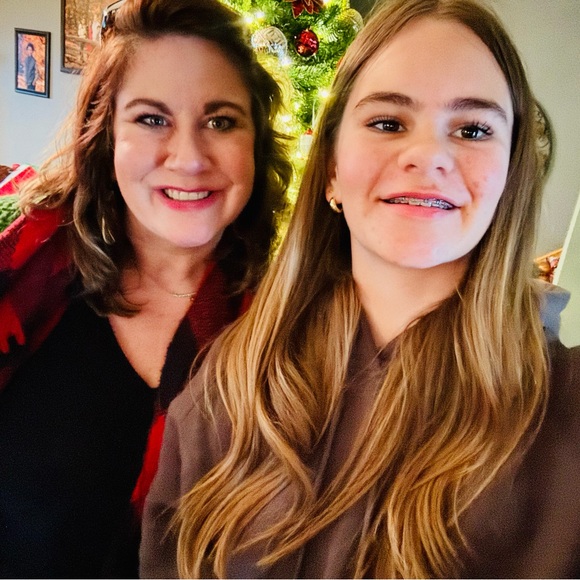 Meet your Posher, Brynn - Picture 3 of 4